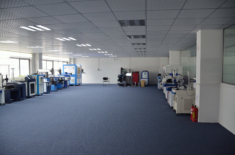 激光焊接机的激光头的决定性作用