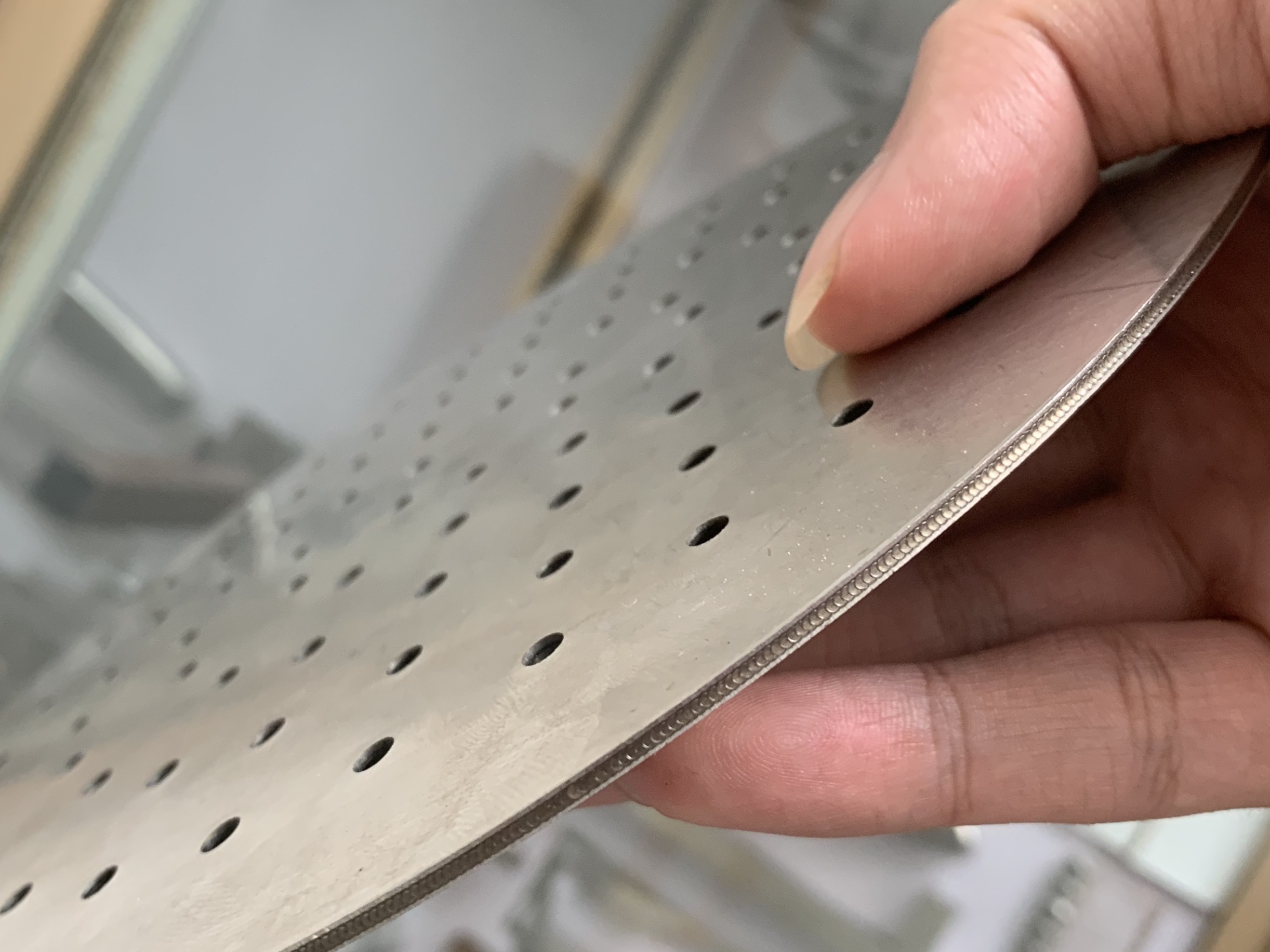 光纤激光焊接机的工作原理