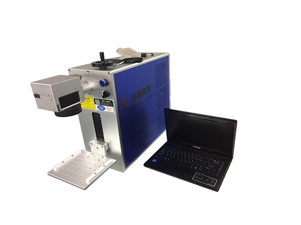 汽车坐垫激光打标机,爱车升级秒秒钟！-镭康激光